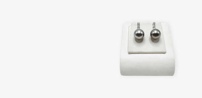 Pearl Earrings with Diamond